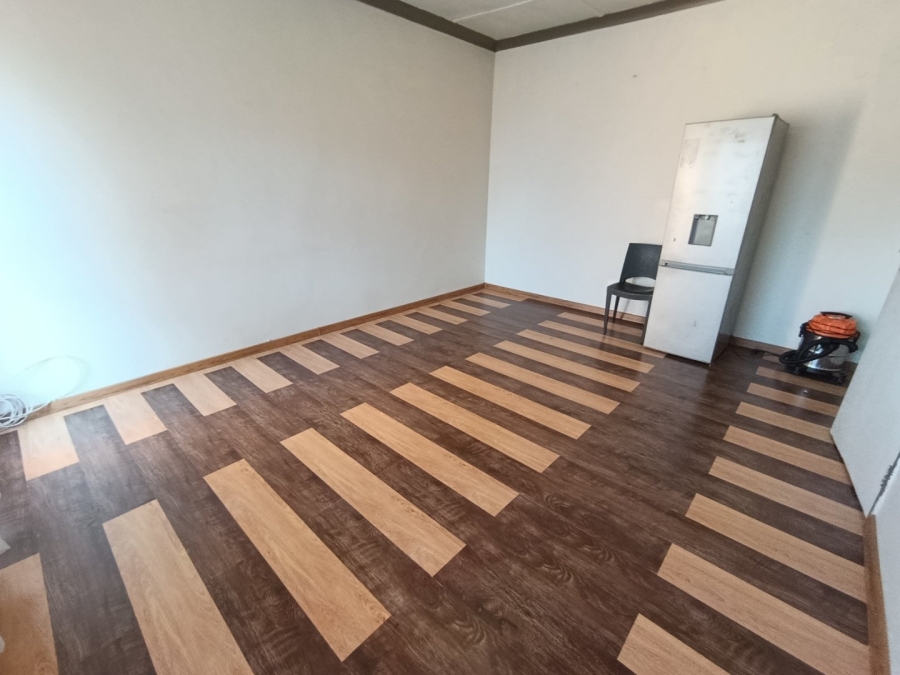 To Let 1 Bedroom Property for Rent in Bloemfontein Free State